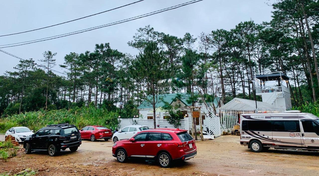 Nang Homestay Mang Den Kon Tum Exteriör bild