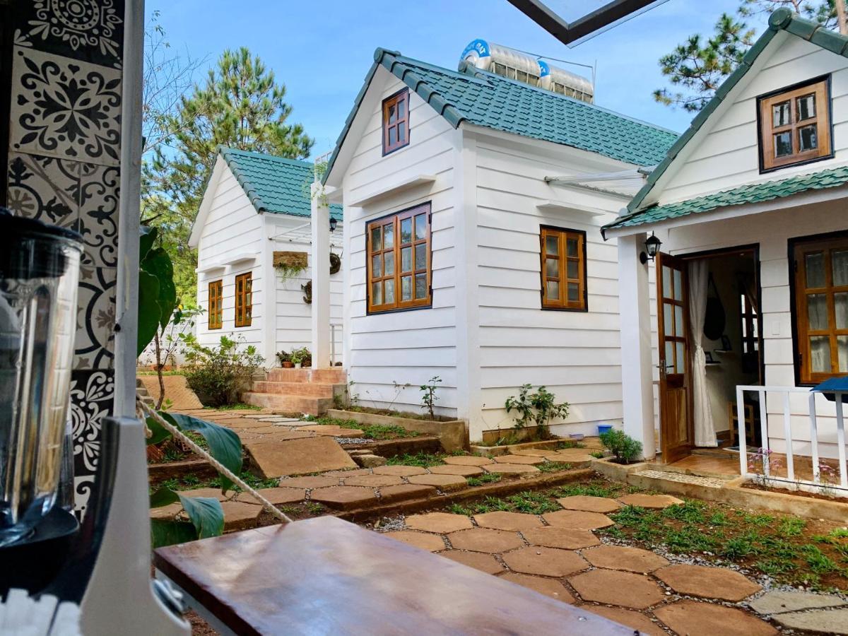 Nang Homestay Mang Den Kon Tum Exteriör bild