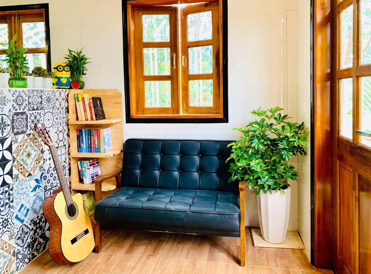Nang Homestay Mang Den Kon Tum Exteriör bild